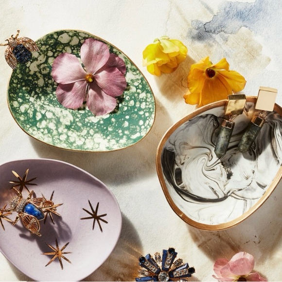 Joanna Buchanan Modern Quartz Earrings-Labradorite - Picture 3 of 6